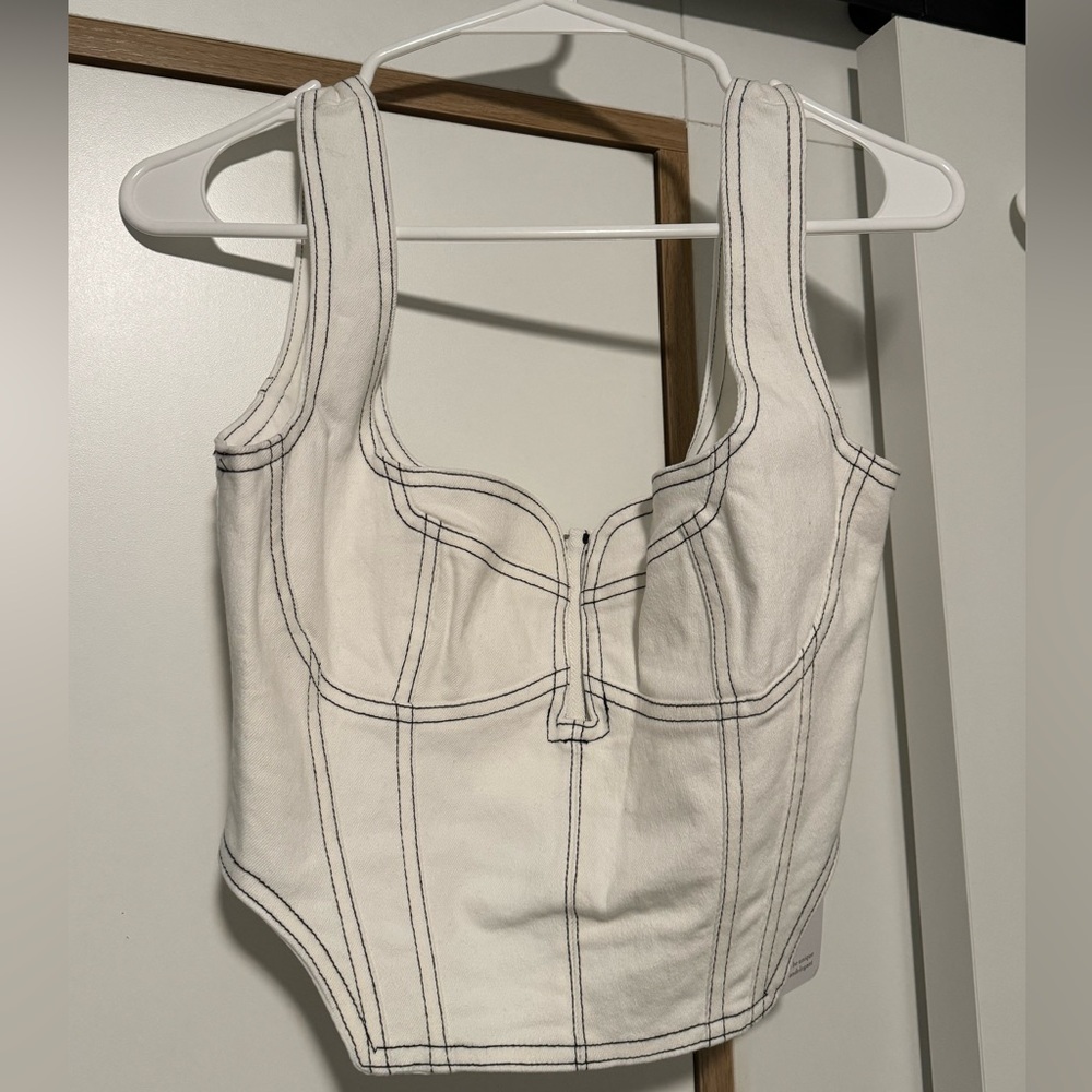 white jean top! - new w/ tag